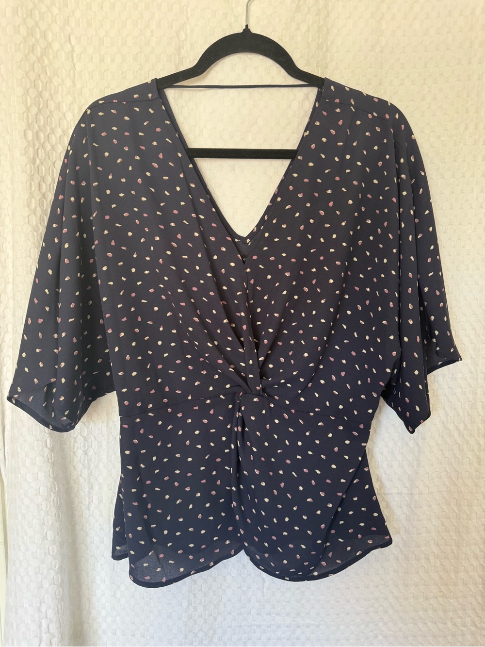 Pleione Navy Confetti Print Twist Front Peplum Blouse Size Small - Picture 2 of 5